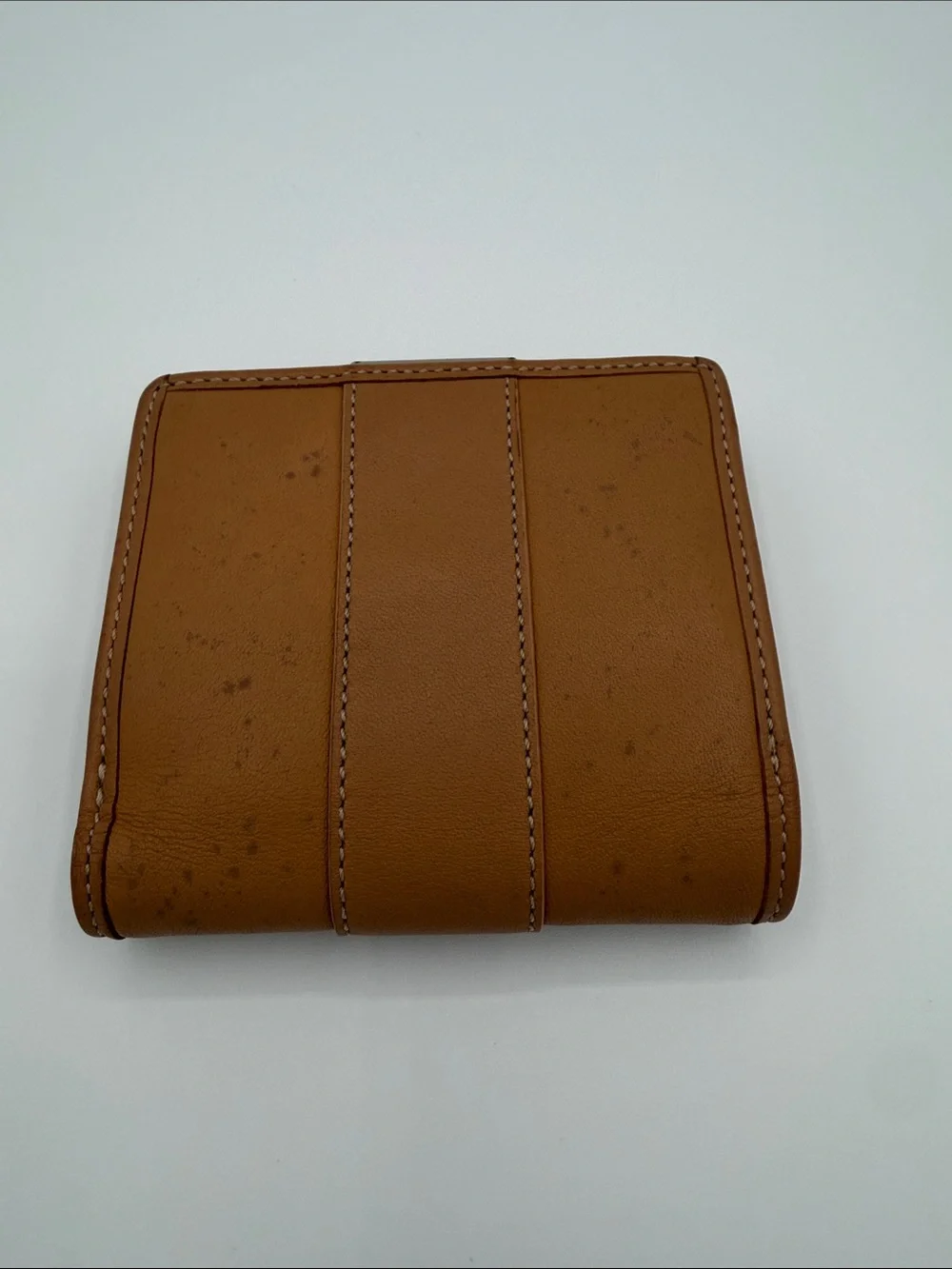Coach Vintage Tan Leather Bifold Wallet with Panel Stitching and coin pouch